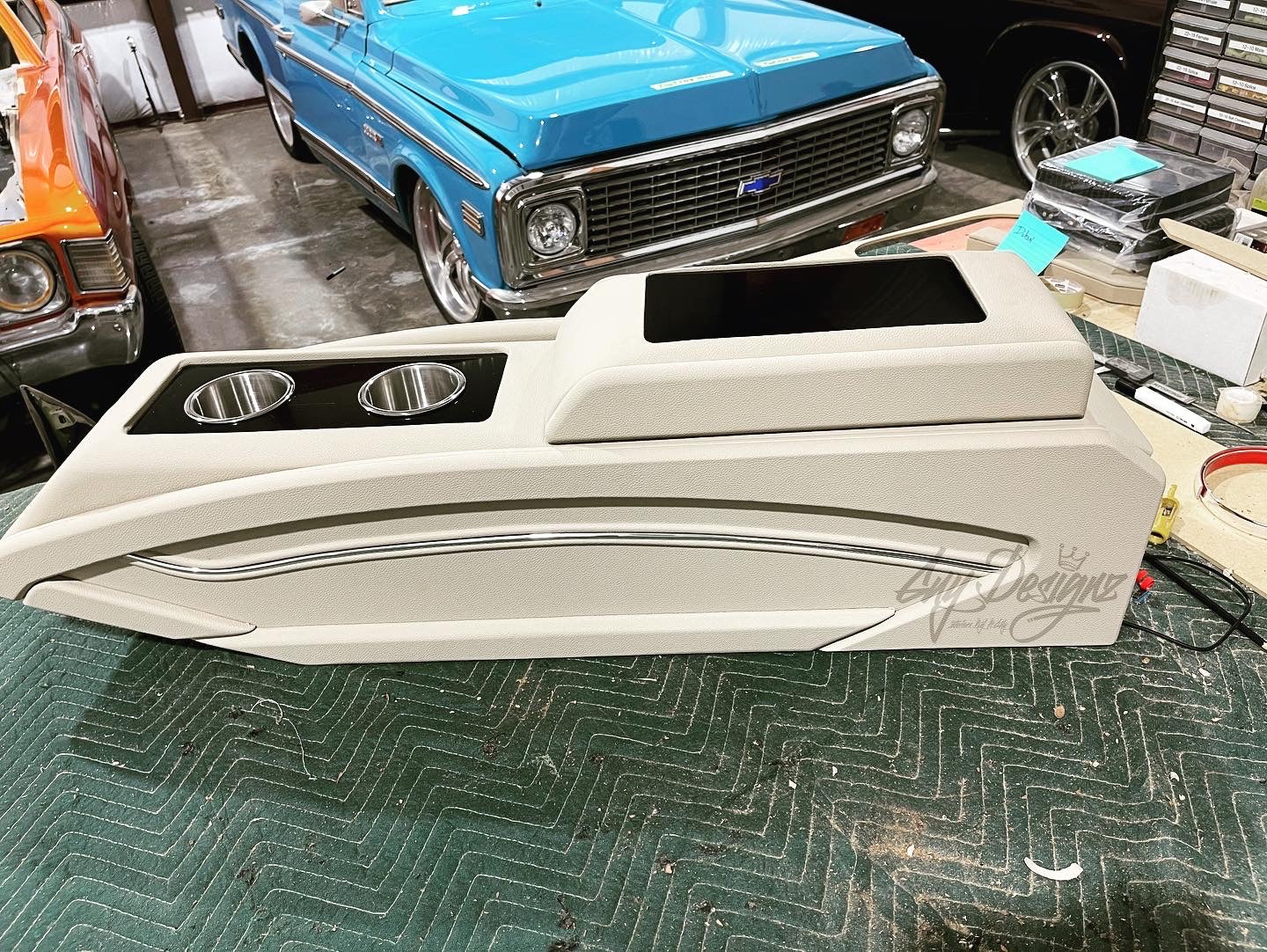 Custom C10 Center Console