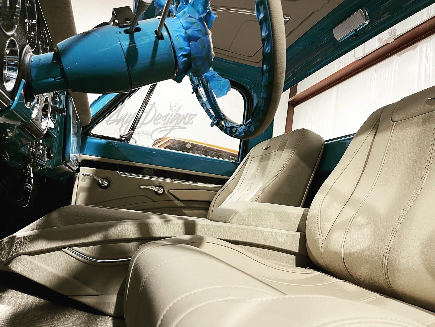 Custom C10 Center Console
