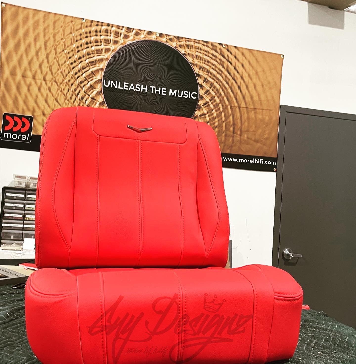 Universal Bucket Seats